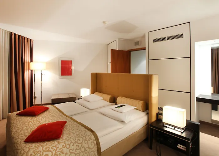 Lindner Frankfurt Main Plaza, Part Of Jdv By Hyatt Hotel 4*