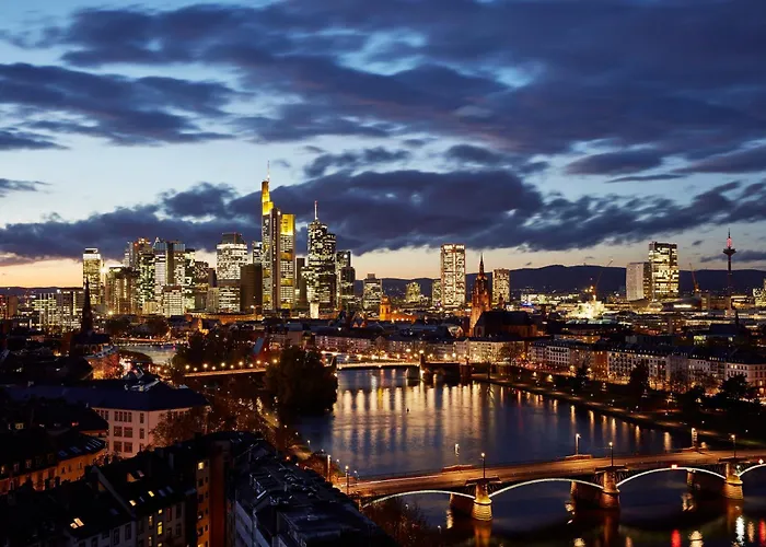 Lindner Frankfurt Main Plaza, Part Of Jdv By Hyatt Hotel 4*